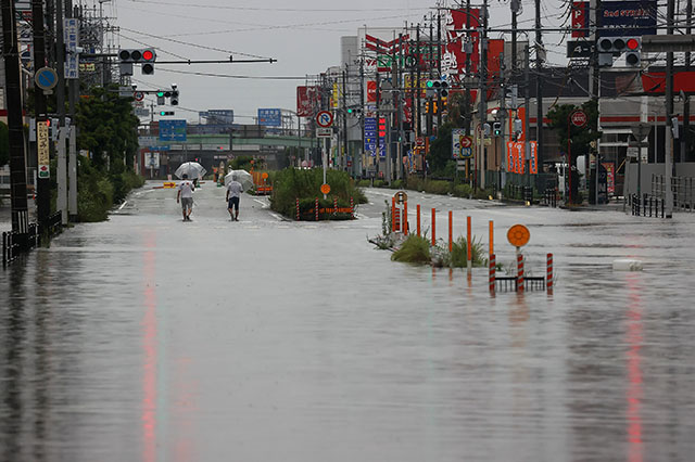 Inondations au Japon: les opérations de secours continuent, nouvelles pluies intenses annoncées