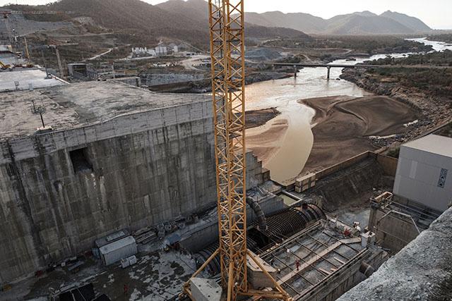 Barrage sur le Nil: Egyptiens, Soudanais et Ethiopiens s'écharpent sur la toile