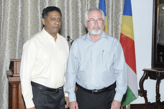 Le président Danny Faure choisit Maurice Loustau Lalanne comme vice-président pour les prochaines élections présidentielles.