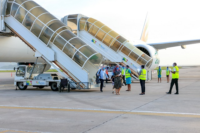 Emirates flight lands in Seychelles carrying first new tourist arrivals since March