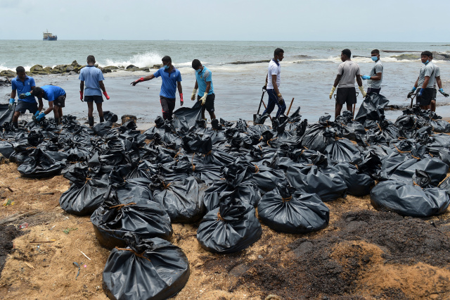 Diesel leaks from stricken oil tanker off Sri Lanka