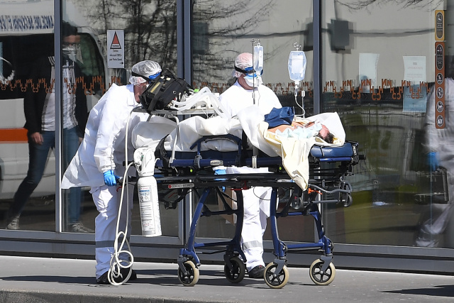 WHO delivers Europe death warning as infections hit new high