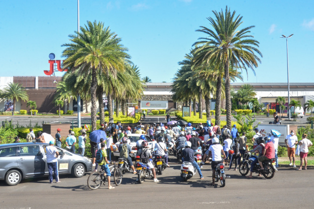 Mauritius imposes fresh lockdown after 14 local Covid cases