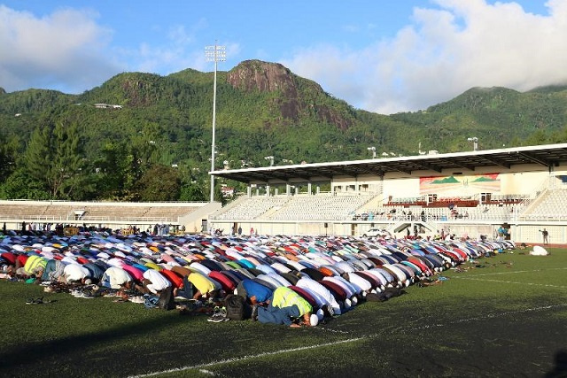 Muslims in Seychelles celebrate Eid-ul-Fitr at home, foregoing traditional congregational gathering