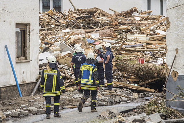 Le bilan de intempéries en Europe grimpe à près de 100 morts