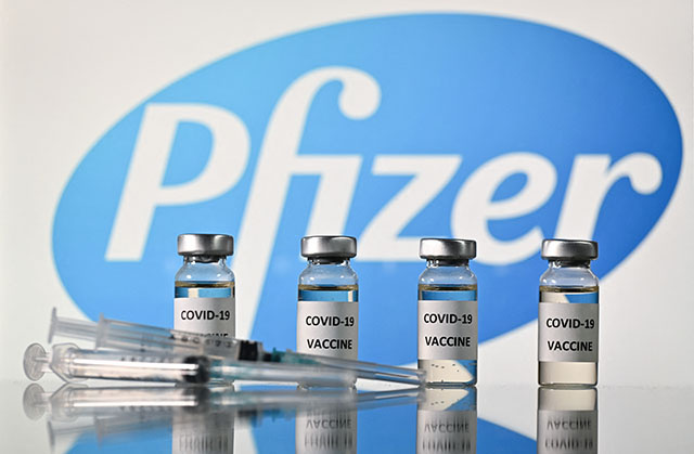 Pfizer prévoit d'écouler pour 33,5 milliards de dollars de vaccins anti-Covid cette année