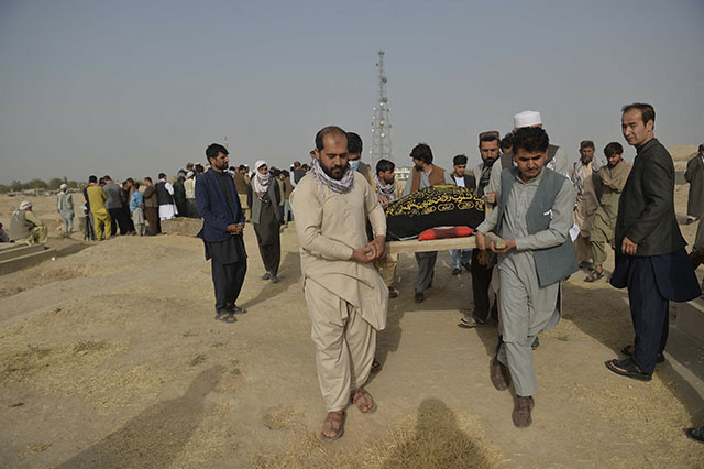 Afghanistan: au moins 32 morts après des explosions dans une mosquée chiite de Kandahar