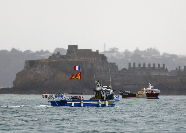 Macron gives UK more time over fish feud