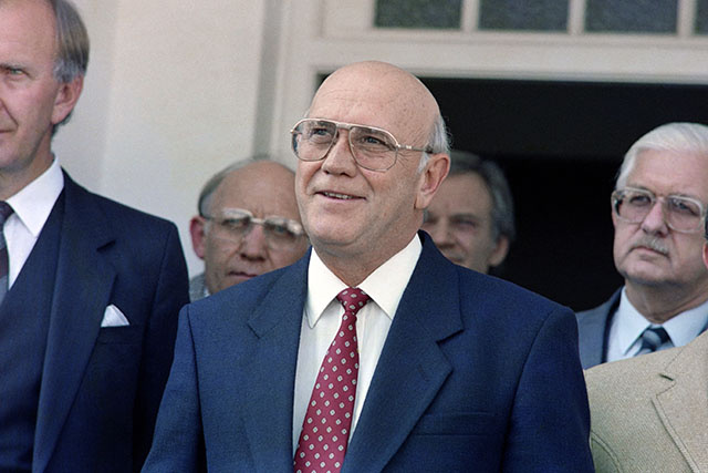 Mort de Frederik de Klerk, dernier président blanc d'Afrique du Sud