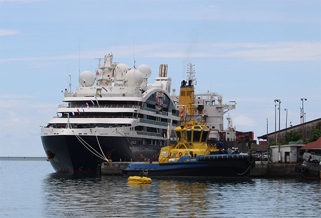 Les premiers passagers des bateaux de croisière arrivent aux Seychelles après une pause COVID de 18 mois