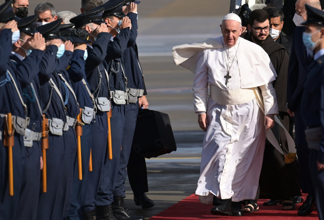 Francis begins first papal visit to Athens in two decades