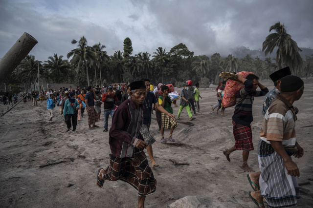 Indonesia volcano eruption death toll rises to 13