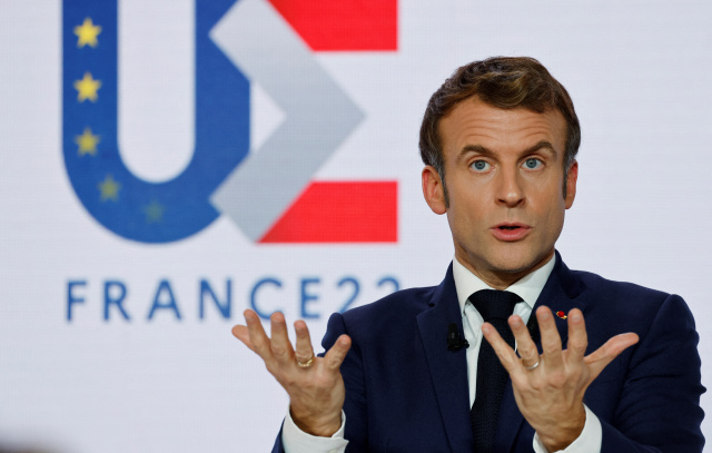 Macron calls any Olympic diplomatic boycott 'insignificant'