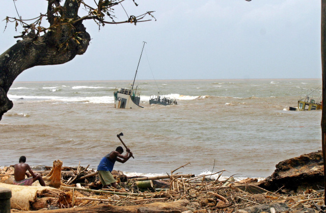 Madagascar shipwreck death toll rises to 64
