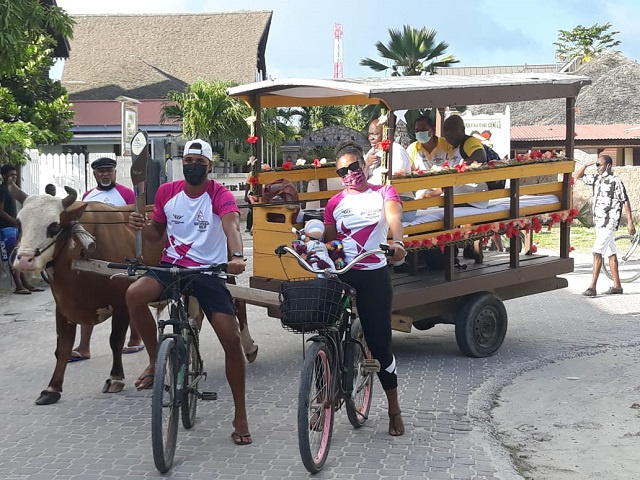 Queen's Baton travels across Seychelles on its Commonwealth Games journey