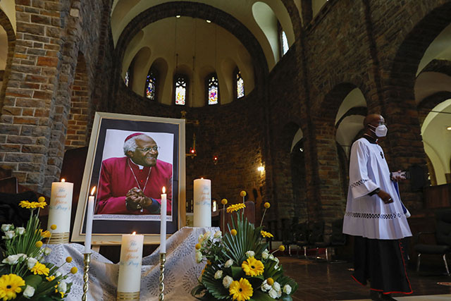 Chapelle ardente: l'hommage des Sud-Africains à leur Mgr Tutu