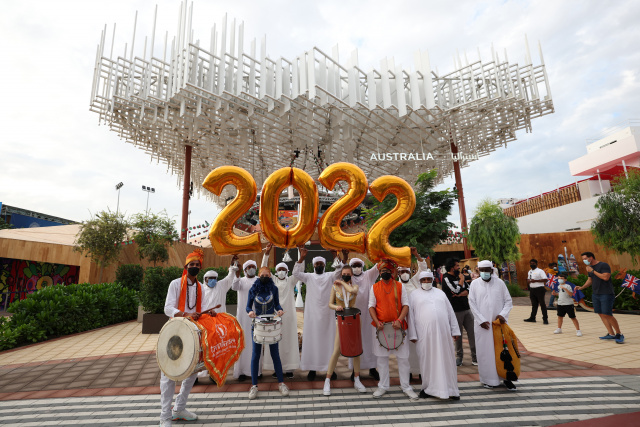 World rings in New Year under Covid cloud