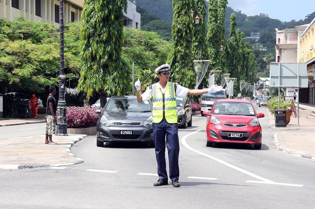 Les contrevenants, au code de la route aux Seychelles, risquent des amendes plus lourdes à partir du 1er février