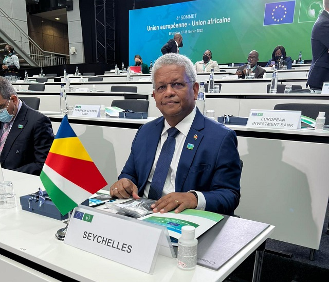 Le président des Seychelles appelle à des actions décisives contre le changement climatique lors du sommet UE-UA