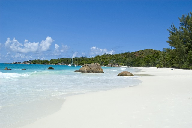 No more PCR tests for vaccinated visitors to Seychelles - Tropical paradise eases entry measures