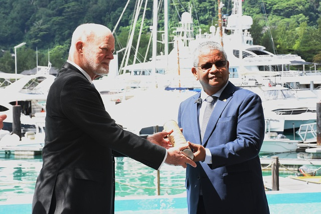 Ocean Race Summit kicks off in Seychelles - Universal Declaration of Ocean Rights proposed