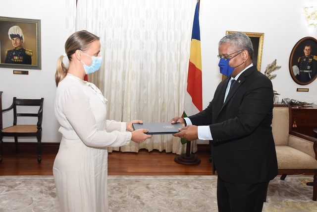 New Slovak ambassador to Seychelles discusses health, education and climate crisis with President