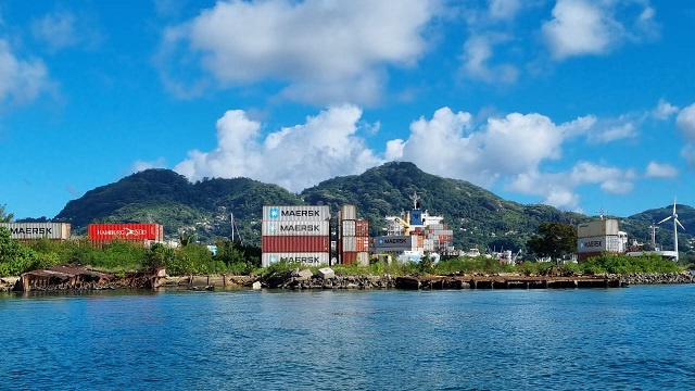 Les entrepreneurs visitent le site d'extension du Port Victoria des Seychelles - Un monument national menacé