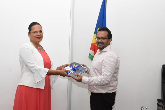 Seychelles Revenue Commission collects $490 million in revenue in 2021