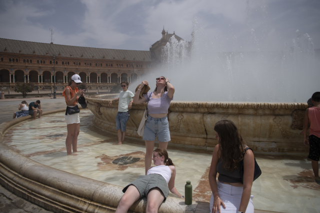 Western Europe wilts under second heatwave in weeks