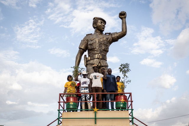 Burkina ex-leader Compaore apologises to family of slain Sankara