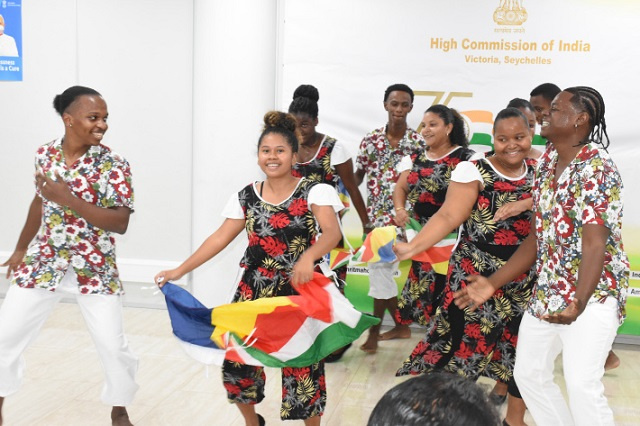 "Jai Hind!": Seychellois youths heading to India as part of 75th Independence Day activities