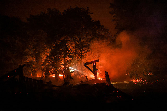 Renforts européens contre les feux qui se multiplient en France, gigantesque brasier en Gironde