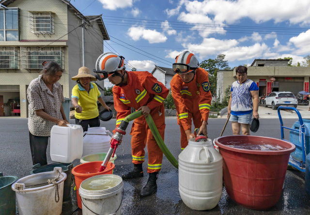 China warns of 'severe threat' to harvest from worst heatwave on record