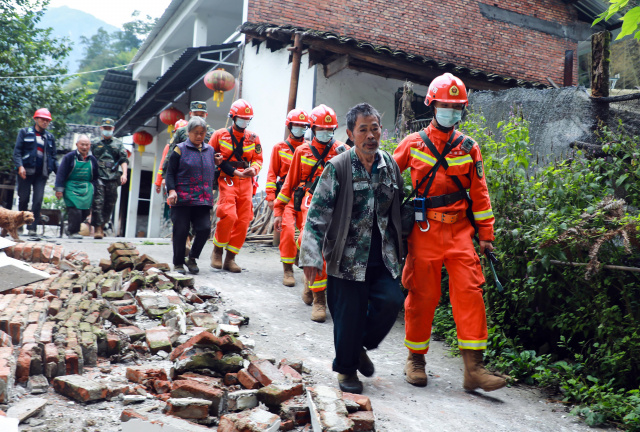 China earthquake death toll rises to 82