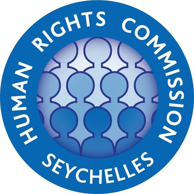 La Cour constitutionnelle des Seychelles examinera la requête sur le 10e amendement à la Constitution - l'armée devrait-elle travailler aux côtés de la police ?