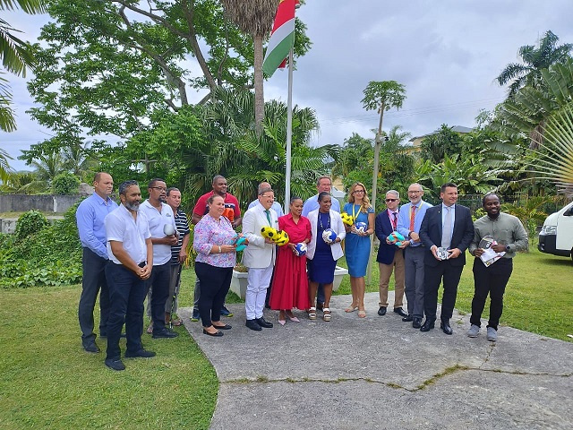 Seychelles' honorary consuls donate sports equipment to local federations