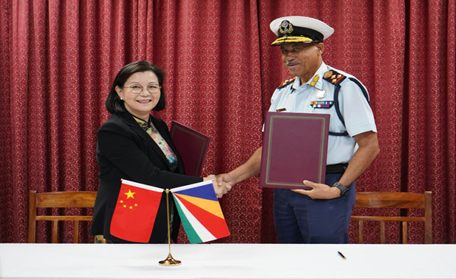 La Chine s’engage à fournir un deuxième navire escorte aux Seychelles