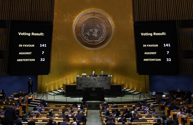 UN demands Russia withdraw from Ukraine