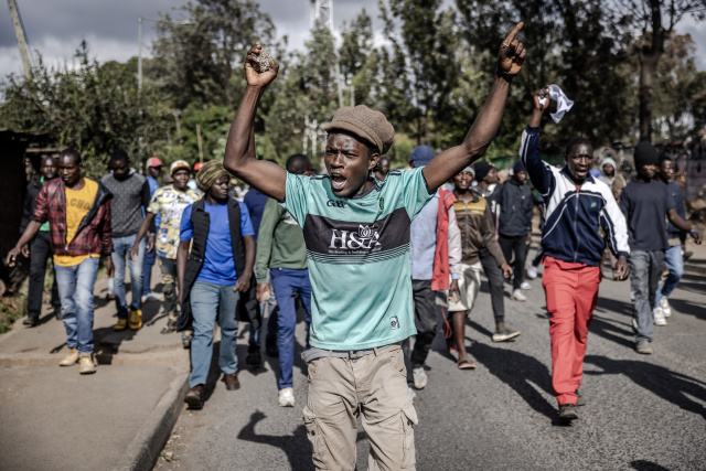 Frustrated Kenyans voice anger over economic crisis