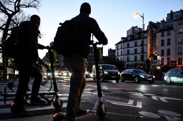 Paris votes to ban rental e-scooters