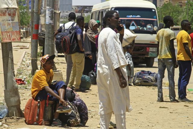 WHO, Red Cross seek aid access amid Sudan fighting