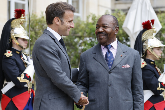 Paris climate summit seeks global finance reform