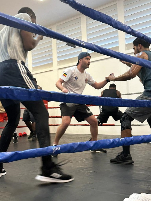 Russian boxing coach in Seychelles: "I am trying to make them think when in the ring and to correctly build a strategy"