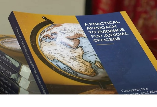 Seychelles’ former chief justice launches “A Practical Approach to Evidence for Judicial Officers”