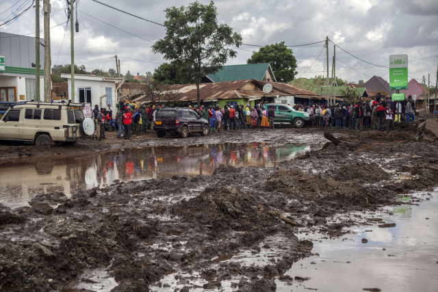 Toll from Tanzania landslides revised down to 65