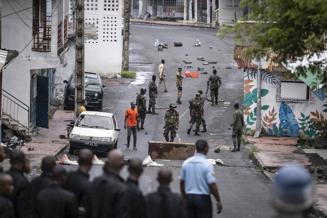 Unrest erupts as Comoros opposition rejects presidential vote