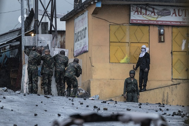 Comores: un mort et six blessés dans des heurts, l'opposition appelle à manifester