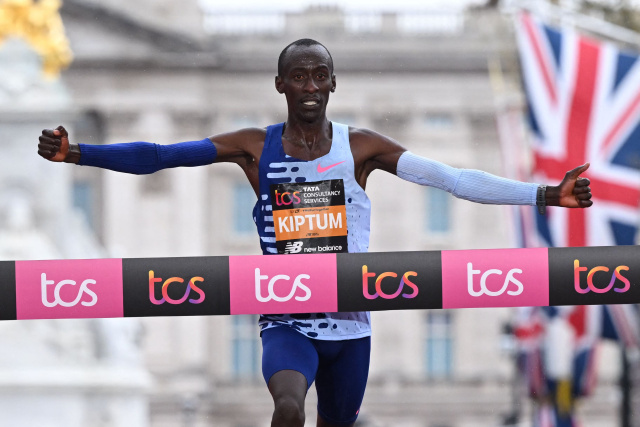 Marathon world record-holder Kelvin Kiptum killed in car crash in Kenya