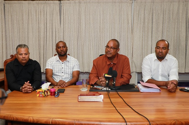 Le chef du parti United Seychelles envisage de poursuivre le gouvernement pour arrestations malicieuses