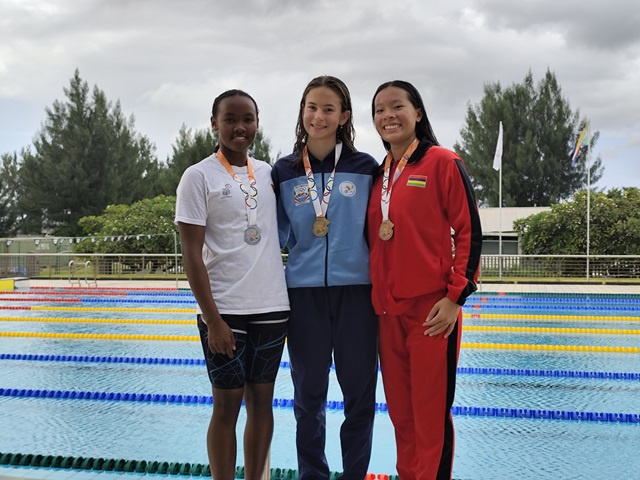 Team Seychelles wins 2 more gold medals in swimming at  ANOCA Games